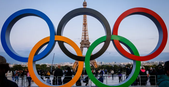 View of the Eiffel Tower with the Paris 2024 Olympic rings